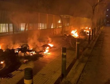 Έντονα επεισόδια μετά τον αγώνα Παναθηναϊκού-Εθνικού Πειραιώς Βόλεϊ- Επιτέθηκαν σε οπαδούς του Παναθηναϊκού (φωτό)